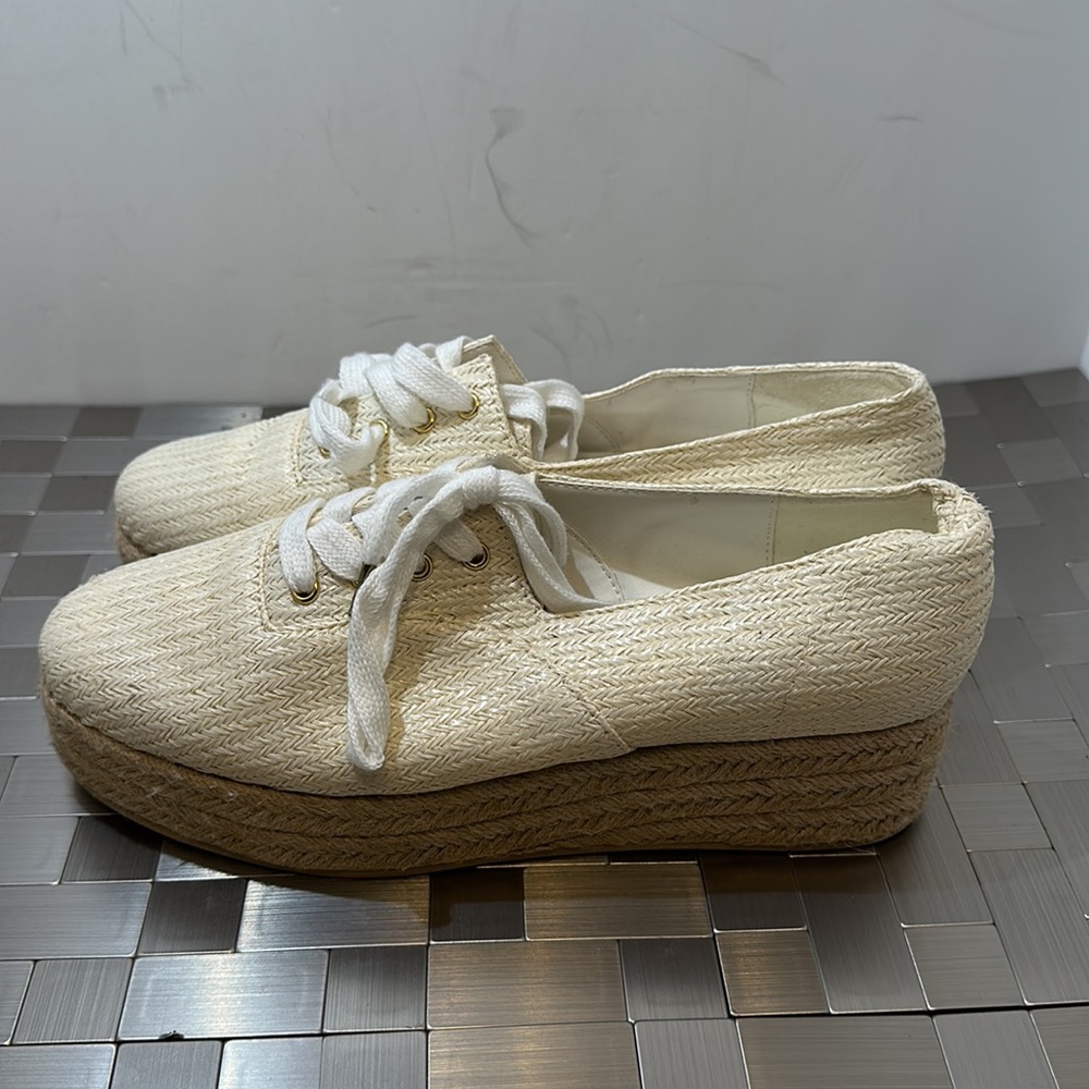 Raye platforms‎ - Picture 3 of 8